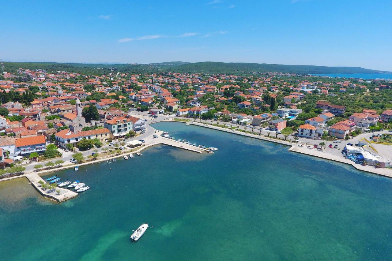 Leona Apartamento Sukošan Exterior foto